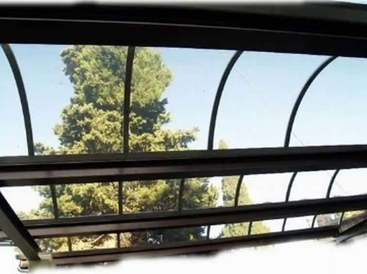 Tettoie in plexiglass