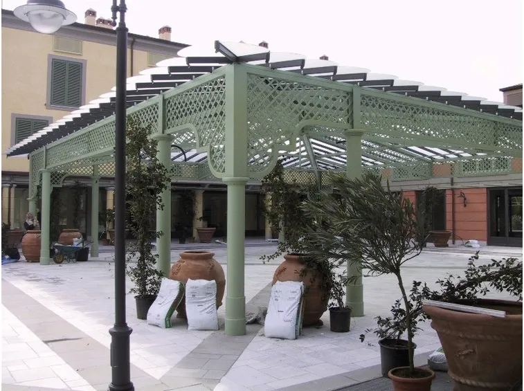 tettoia in ferro battuto