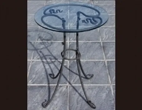 tavolo in ferro e cristallo