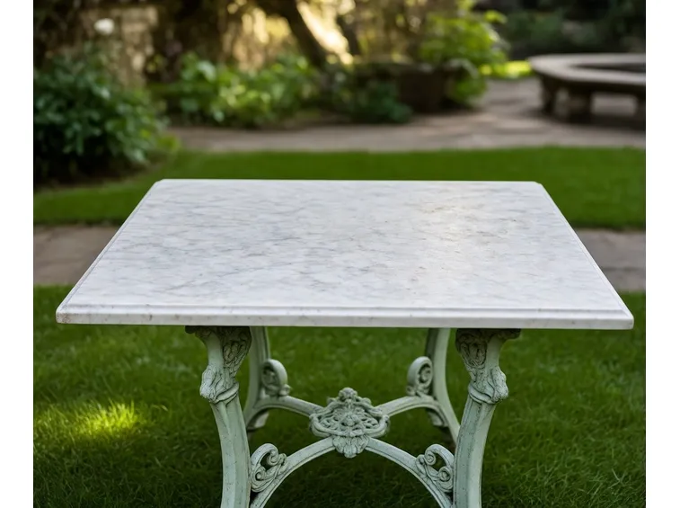 tavoli da giardino in marmo
