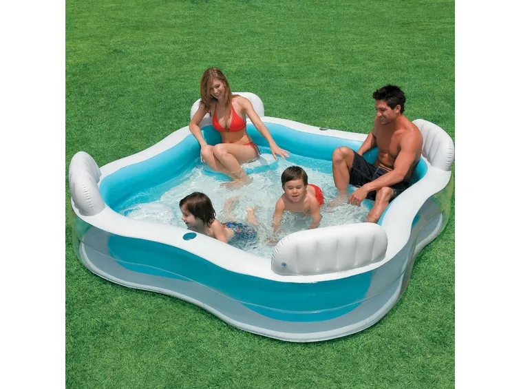 piscina giardino