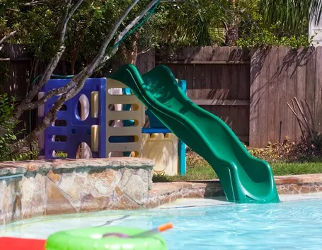 scivolo piscina per bambini