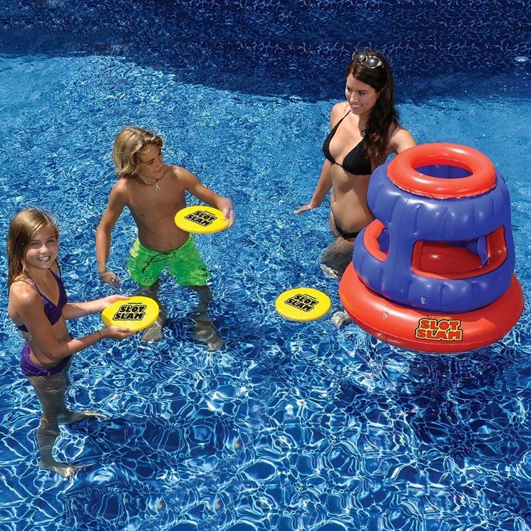 giochi piscina